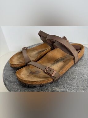 Birkenstock Daloa Mocha Leather Sandals 38
